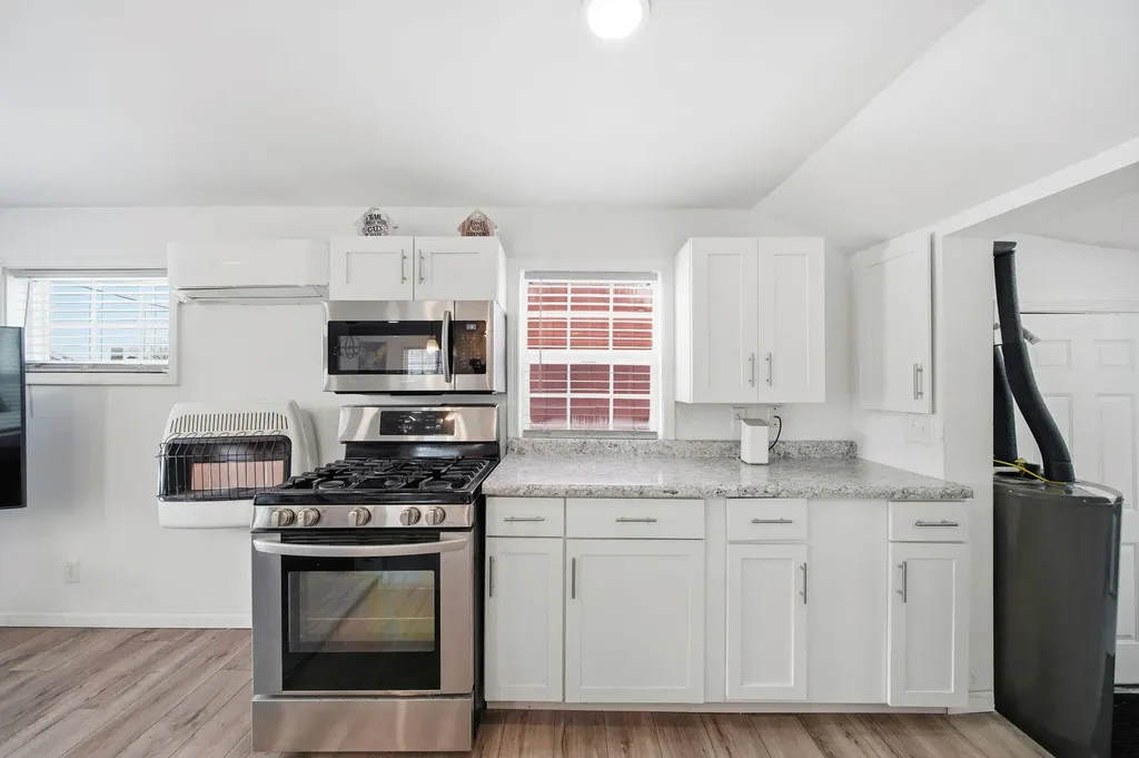 4026 Donnely Road Leoni Township MI 49201