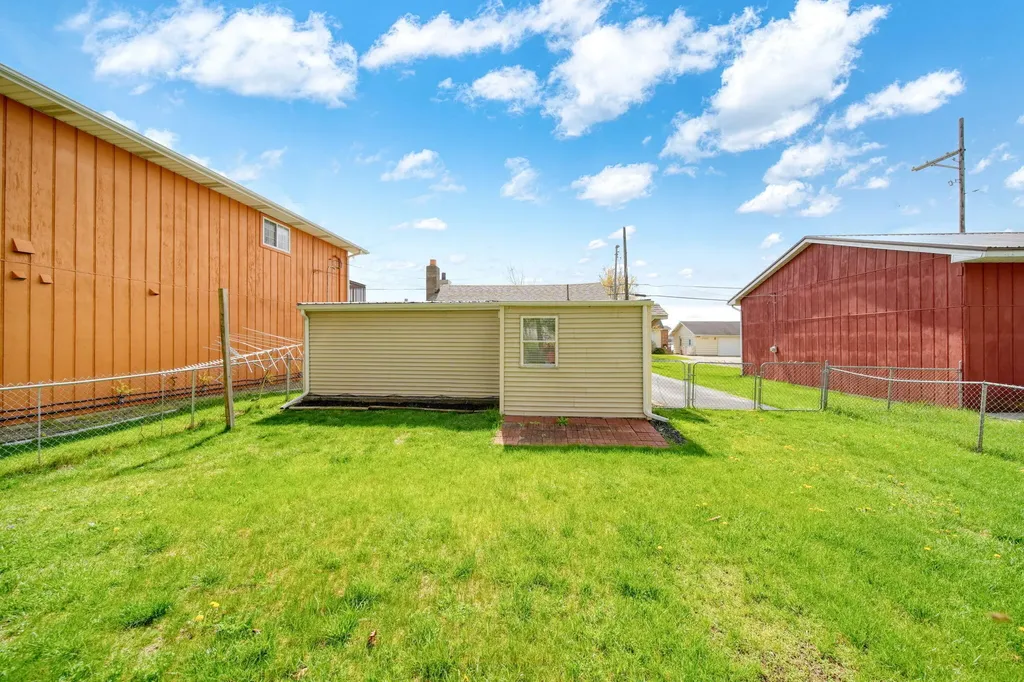 4026 Donnely Road Leoni Township MI 49201