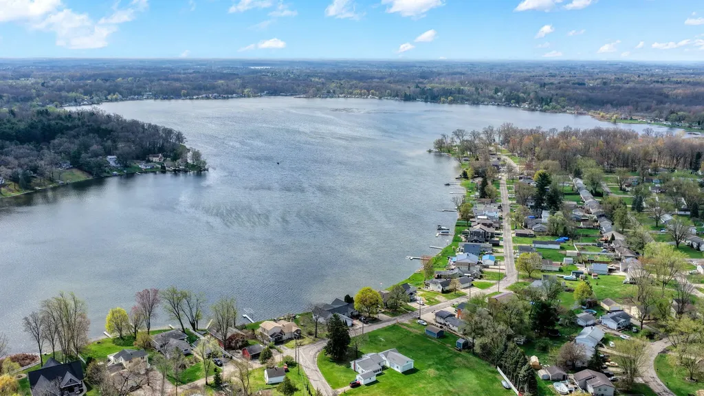 4026 Donnely Road Leoni Township MI 49201