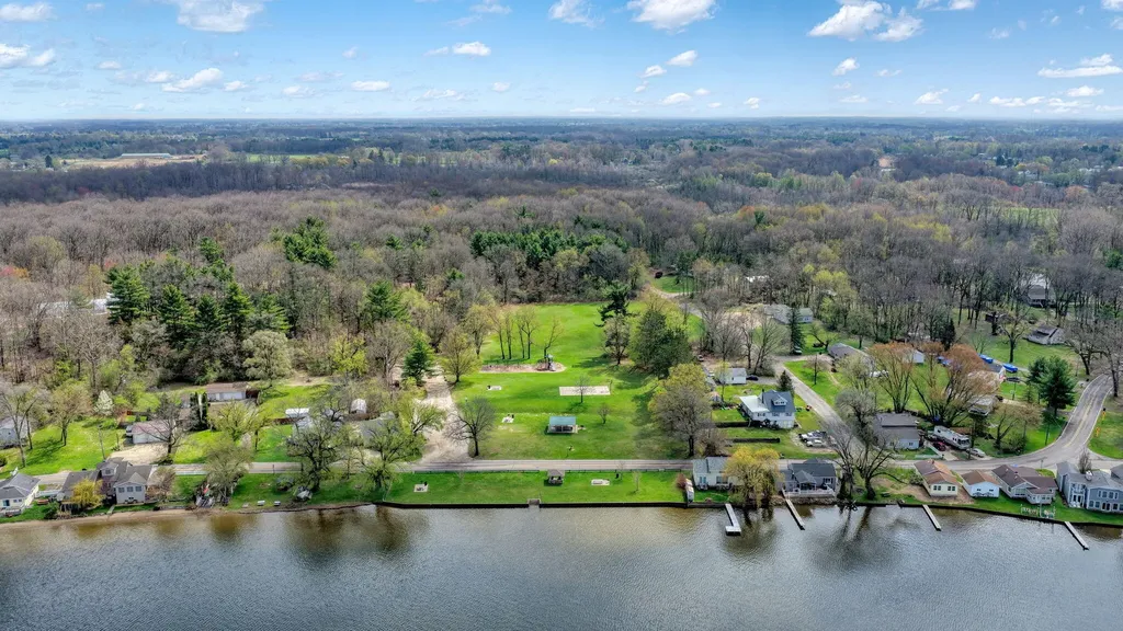 4026 Donnely Road Leoni Township MI 49201