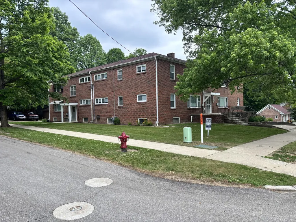 190 Maple Street Concord Village MI 49237