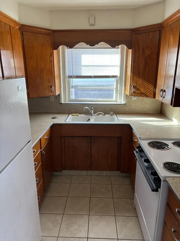 190 Maple Street Concord Village MI 49237