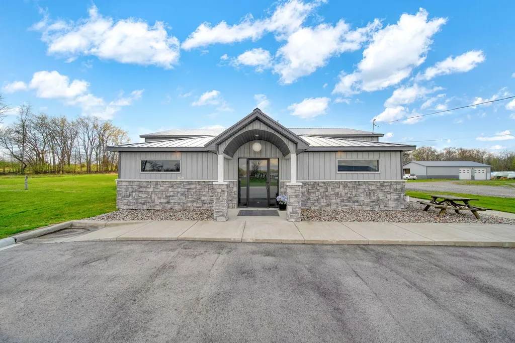 9486 S Meridian Road Unknown City MI 49234
