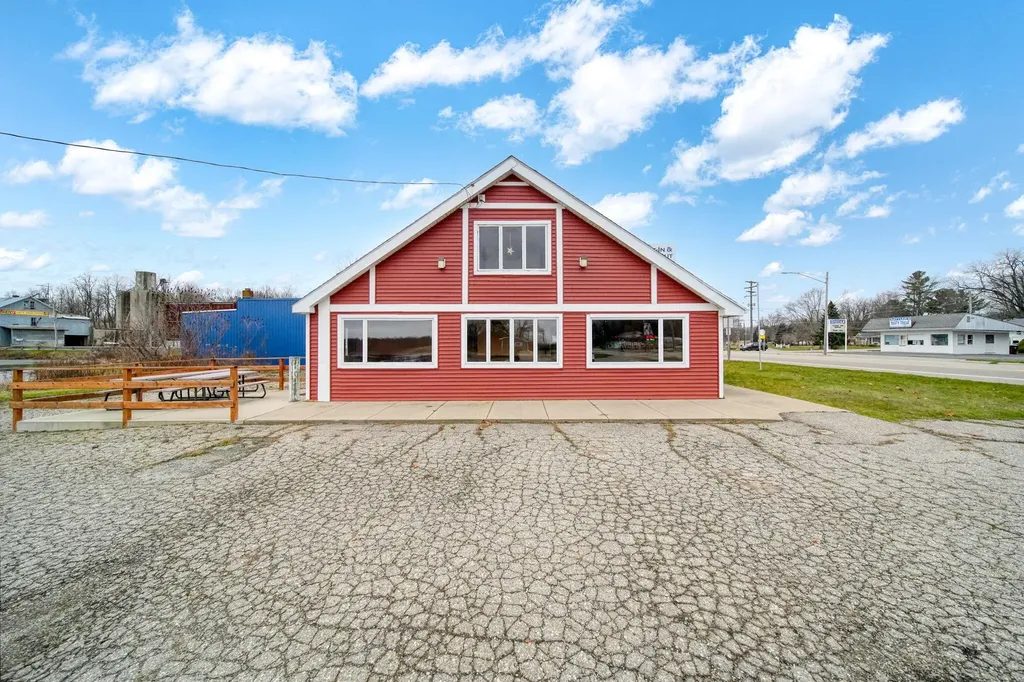 107 E Jackson Road Concord Village MI 49237