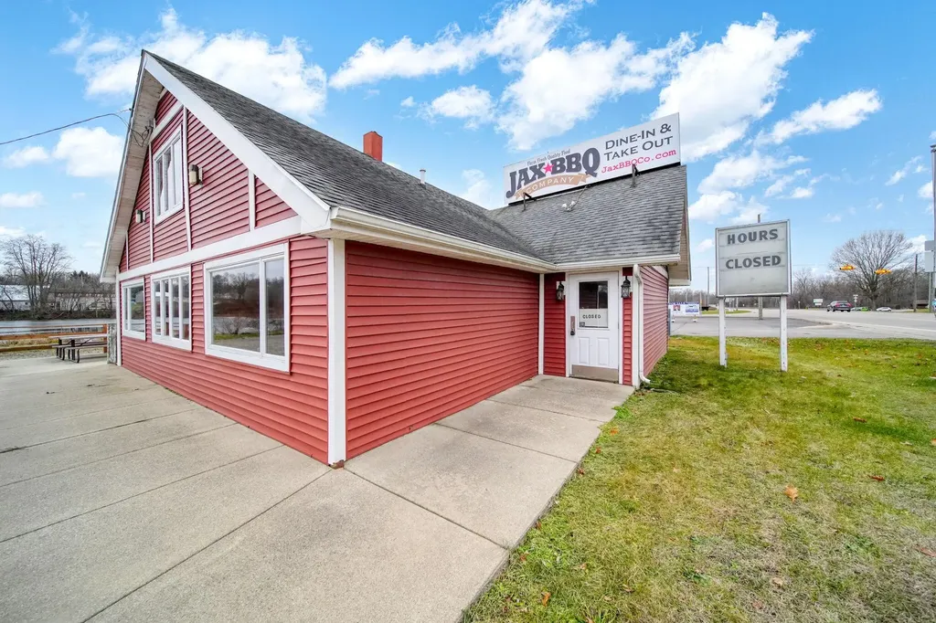 107 E Jackson Road Concord Village MI 49237