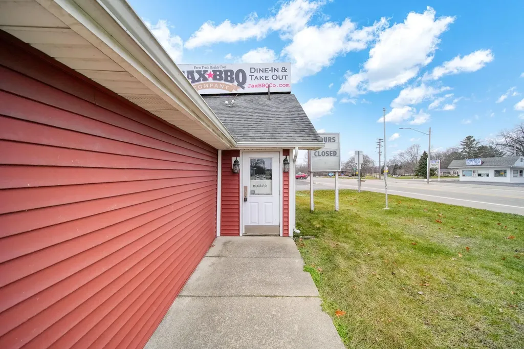 107 E Jackson Road Concord Village MI 49237