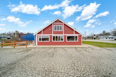 107 E Jackson Road Concord Village MI 49237