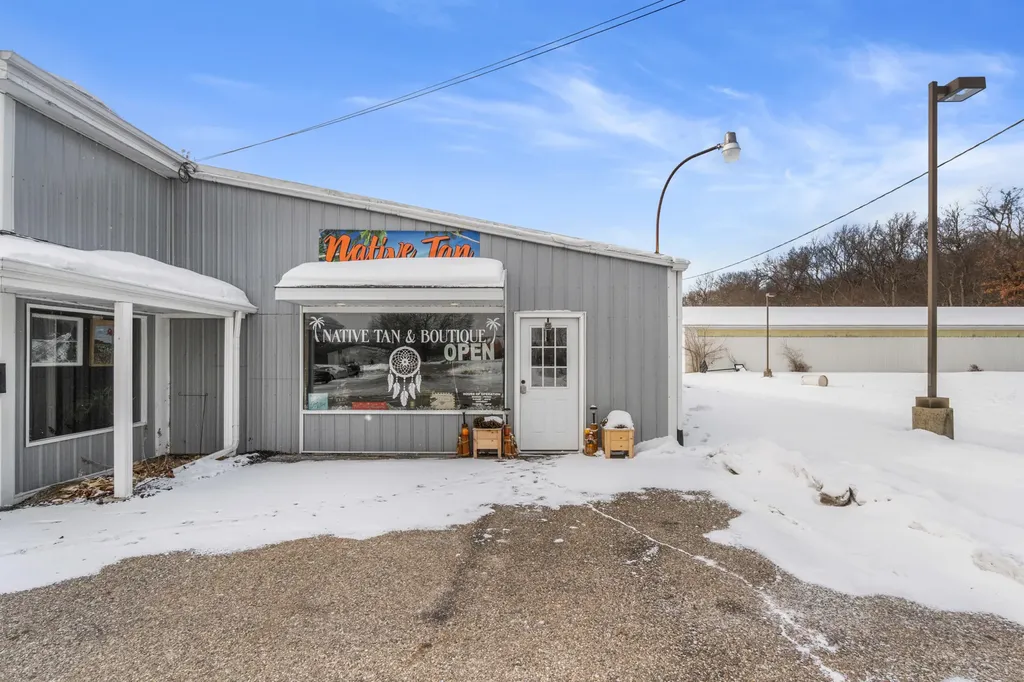 5010 S M-106 Stockbridge Township MI 49285