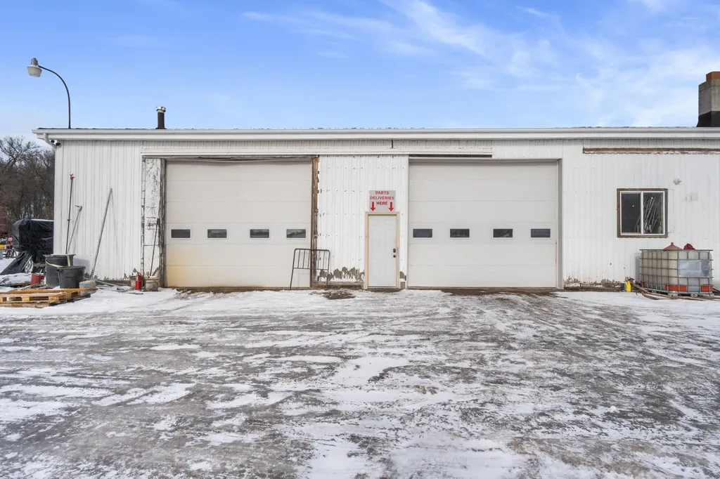5010 S M-106 Stockbridge Township MI 49285