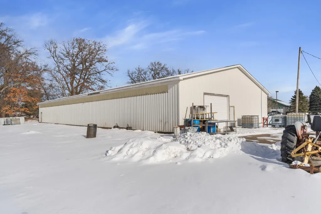 5010 S M-106 Stockbridge Township MI 49285