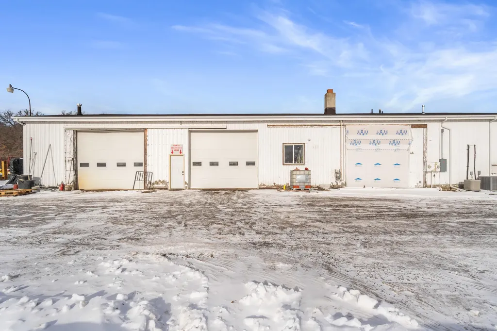 5010 S M-106 Stockbridge Township MI 49285