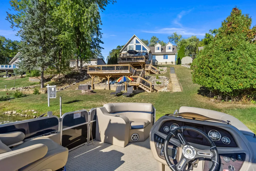 11912 N Waldron Road Somerset Township MI 49249