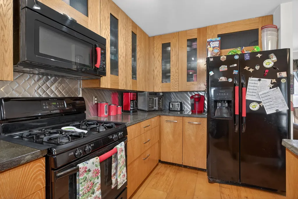 129 Kathy Lane Columbia Township MI 49230