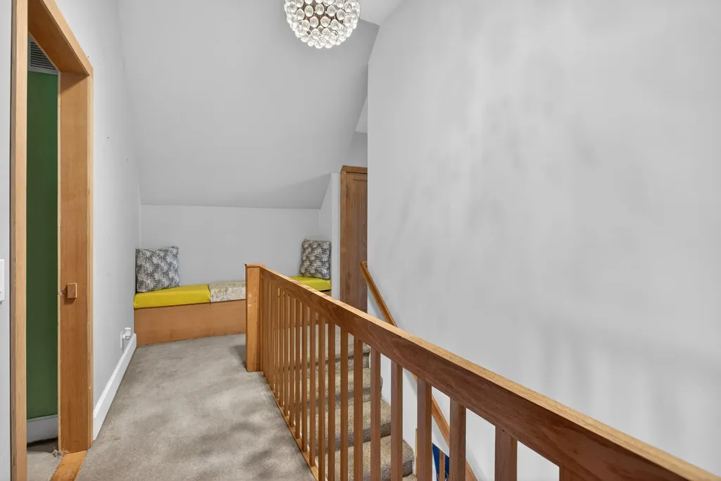 129 Kathy Lane Columbia Township MI 49230