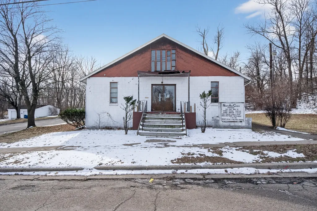 345 E High Street Jackson City MI 49203