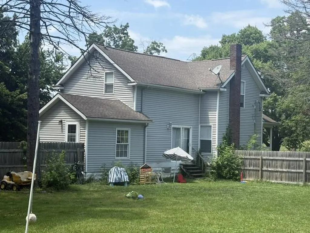 121 Frost Street Jackson City MI 49202