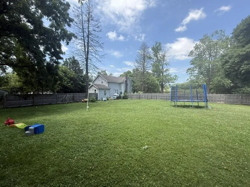 121 Frost Street Jackson City MI 49202