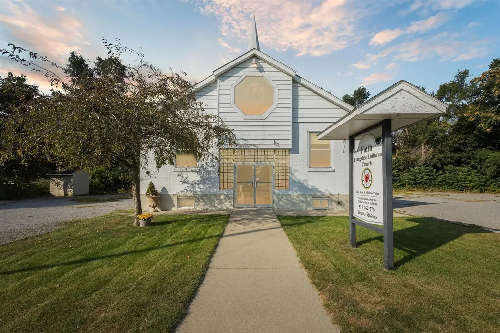 2620 Francis Street Summit Township MI 49203