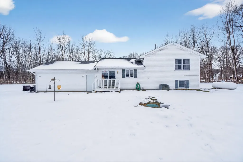 1150 Losey Road Rives Township MI 49277