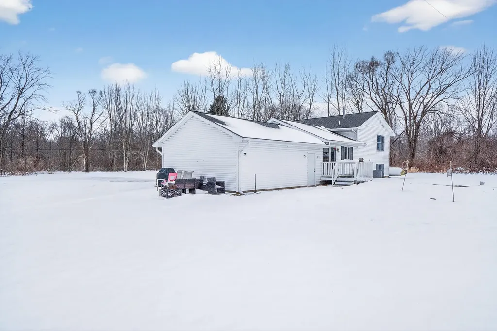 1150 Losey Road Rives Township MI 49277
