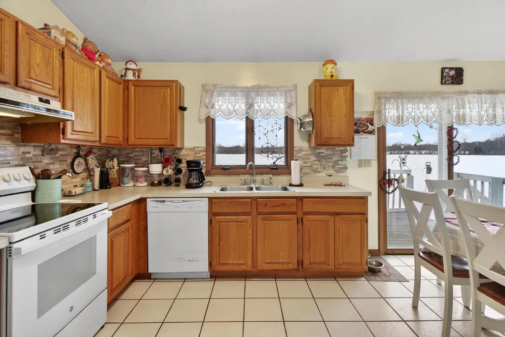 1150 Losey Road Rives Township MI 49277