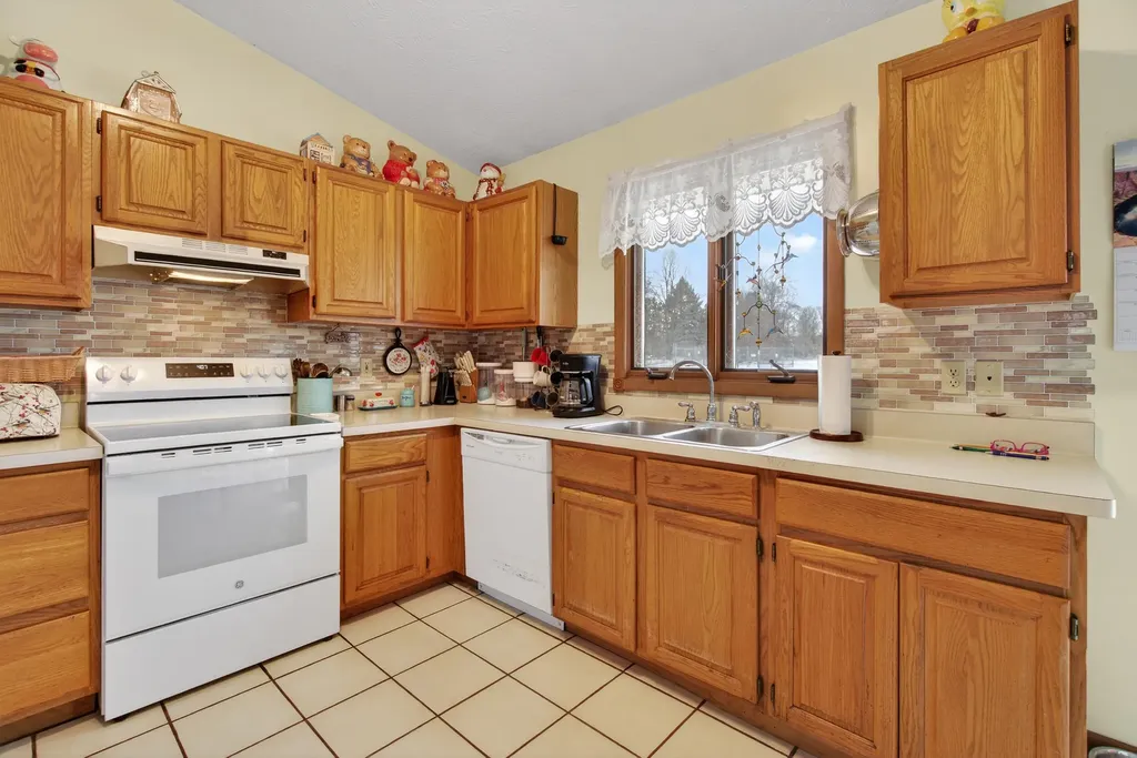 1150 Losey Road Rives Township MI 49277