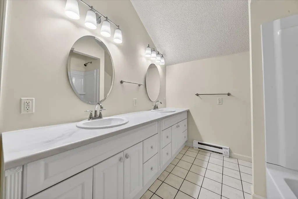 210 W Grove Avenue Leoni Township MI 49254