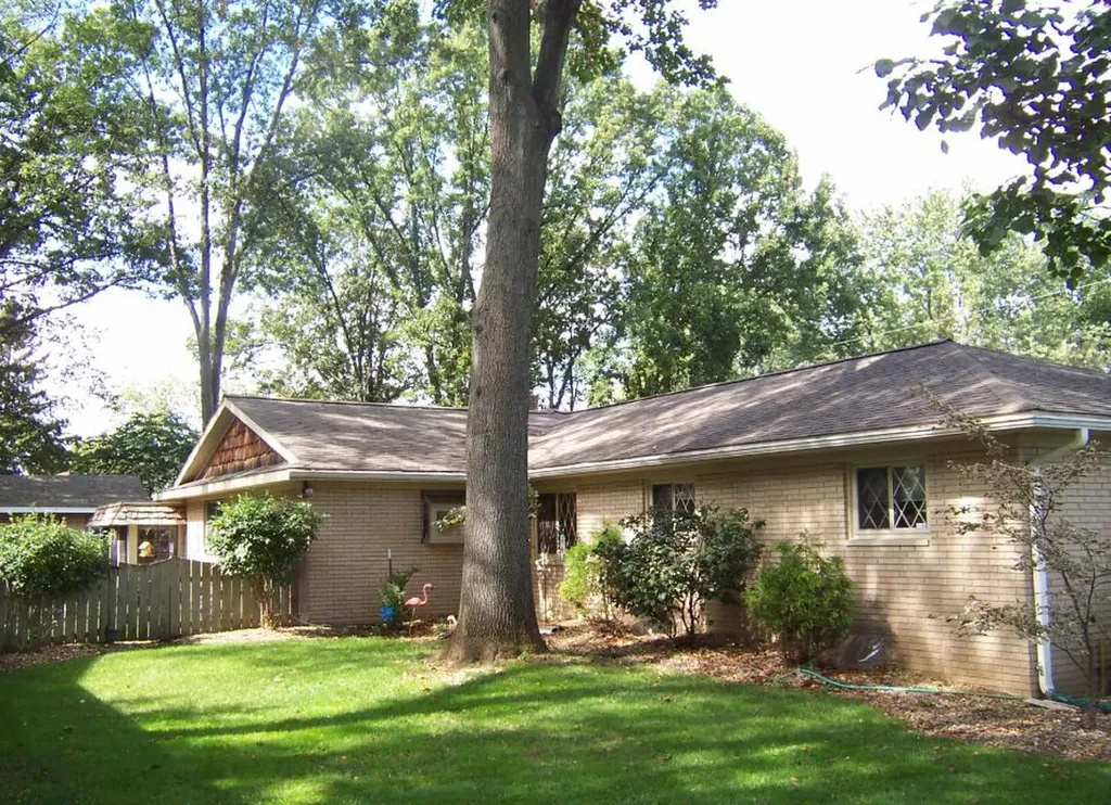 4835 Staten Drive Summit Township MI 49201