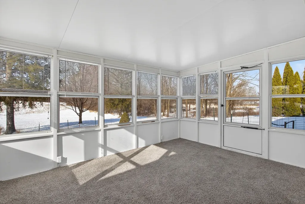 2770 N Dearing Road Parma Township MI 49269