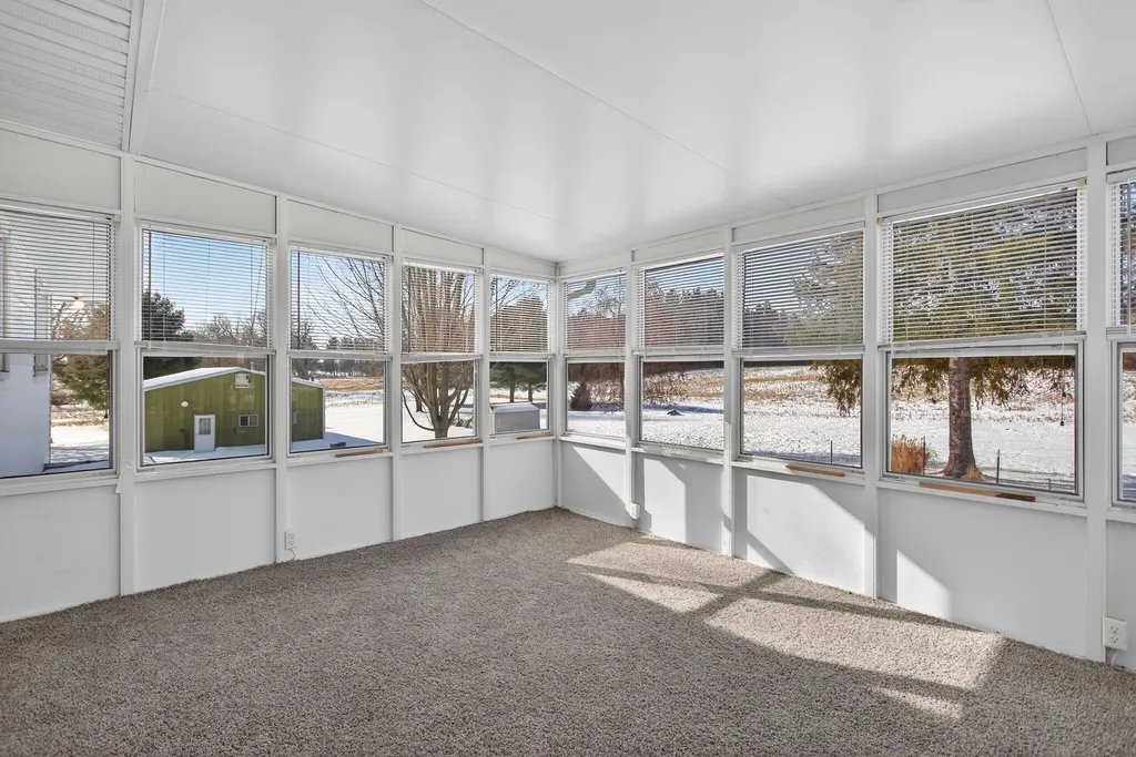 2770 N Dearing Road Parma Township MI 49269