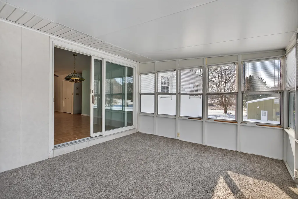 2770 N Dearing Road Parma Township MI 49269