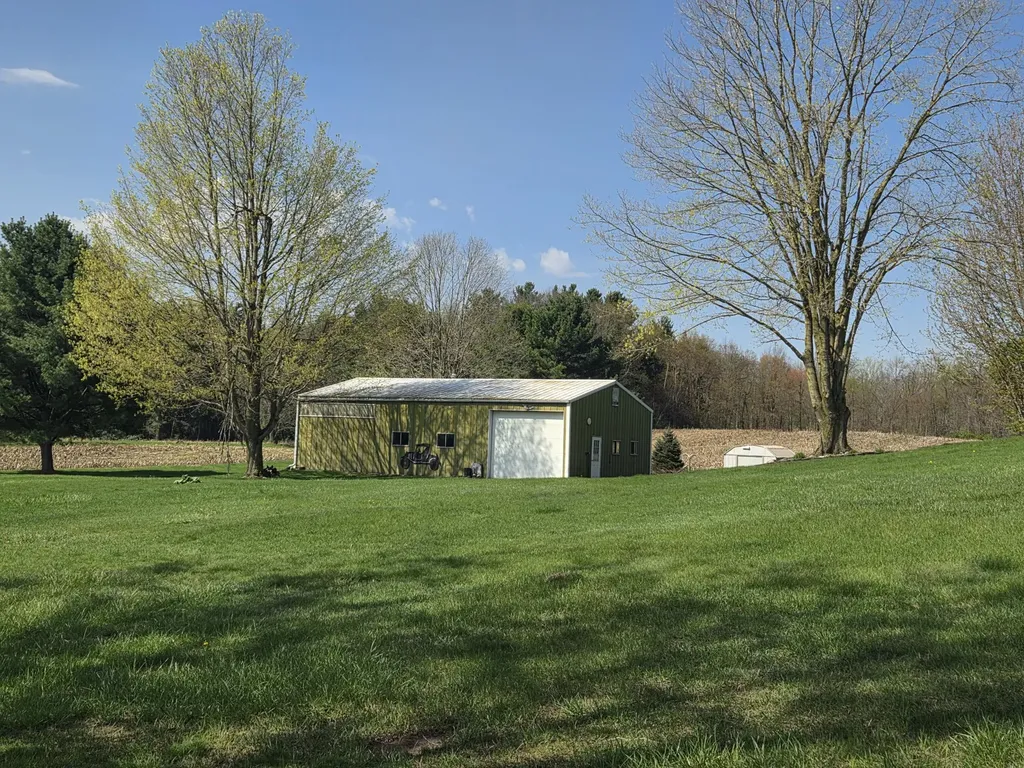 2770 N Dearing Road Parma Township MI 49269