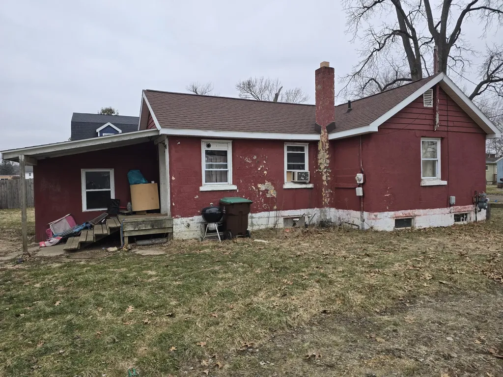 214 E Walnut Street Albion City MI 49224