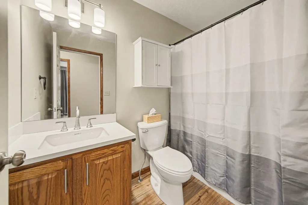115 Sussex Place Columbia Township MI 49230
