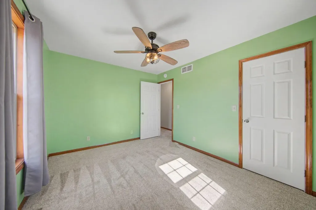 115 Sussex Place Columbia Township MI 49230