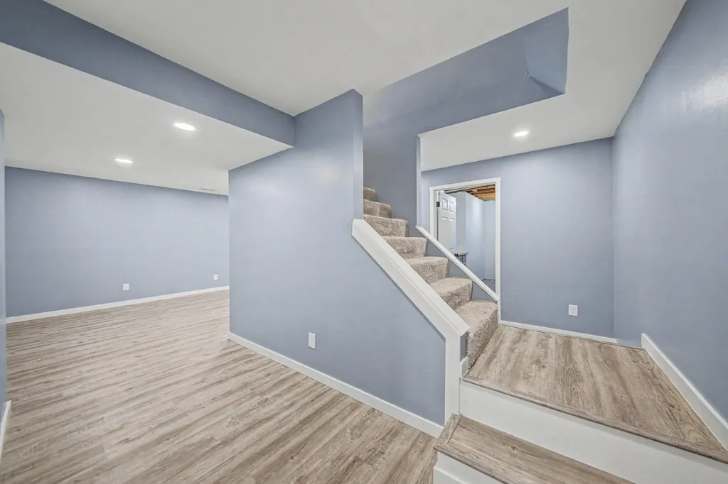 115 Sussex Place Columbia Township MI 49230