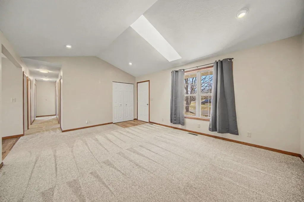 115 Sussex Place Columbia Township MI 49230
