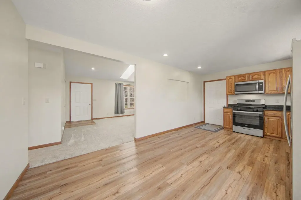115 Sussex Place Columbia Township MI 49230