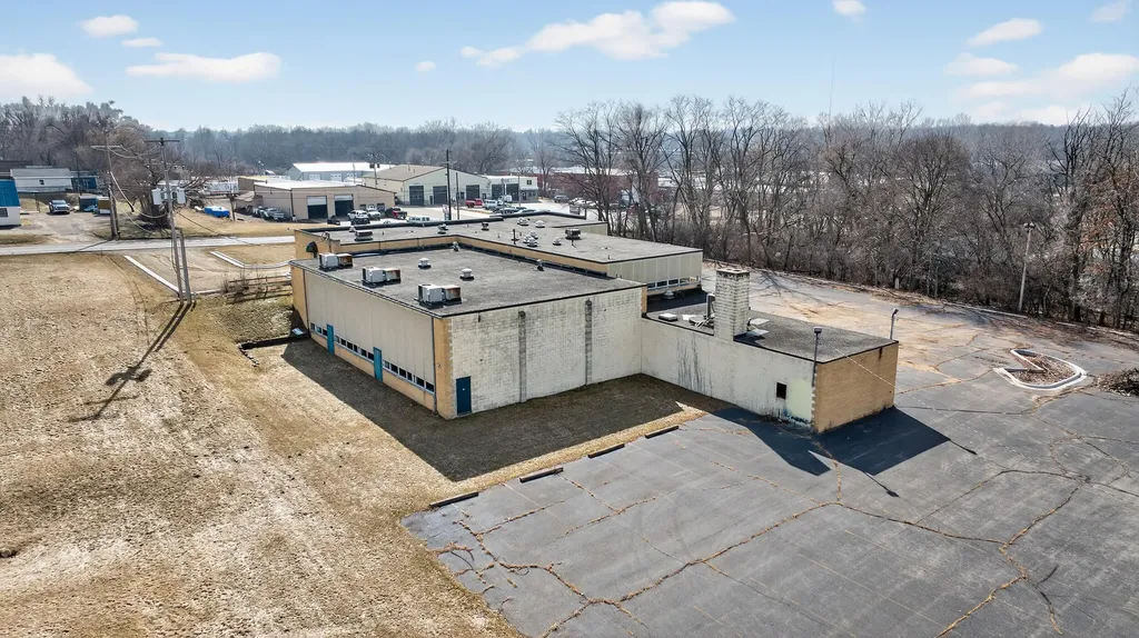 1002 E South Street Jackson City MI 49203