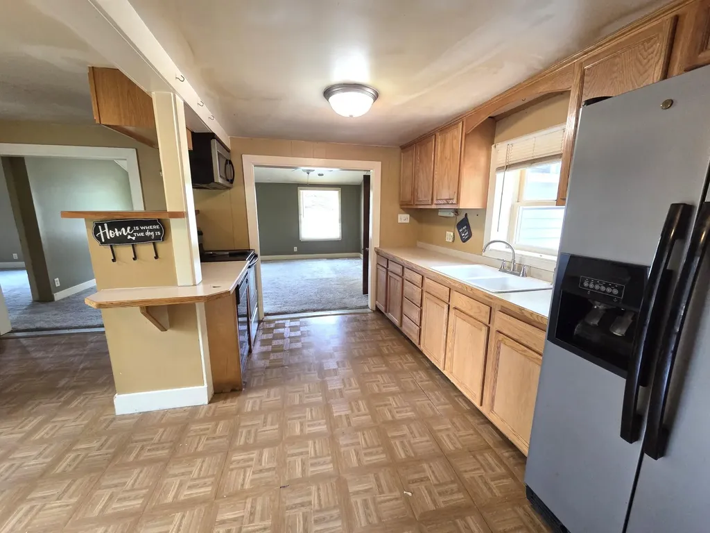 9130 17 Mile Road Fredonia Township MI 49068