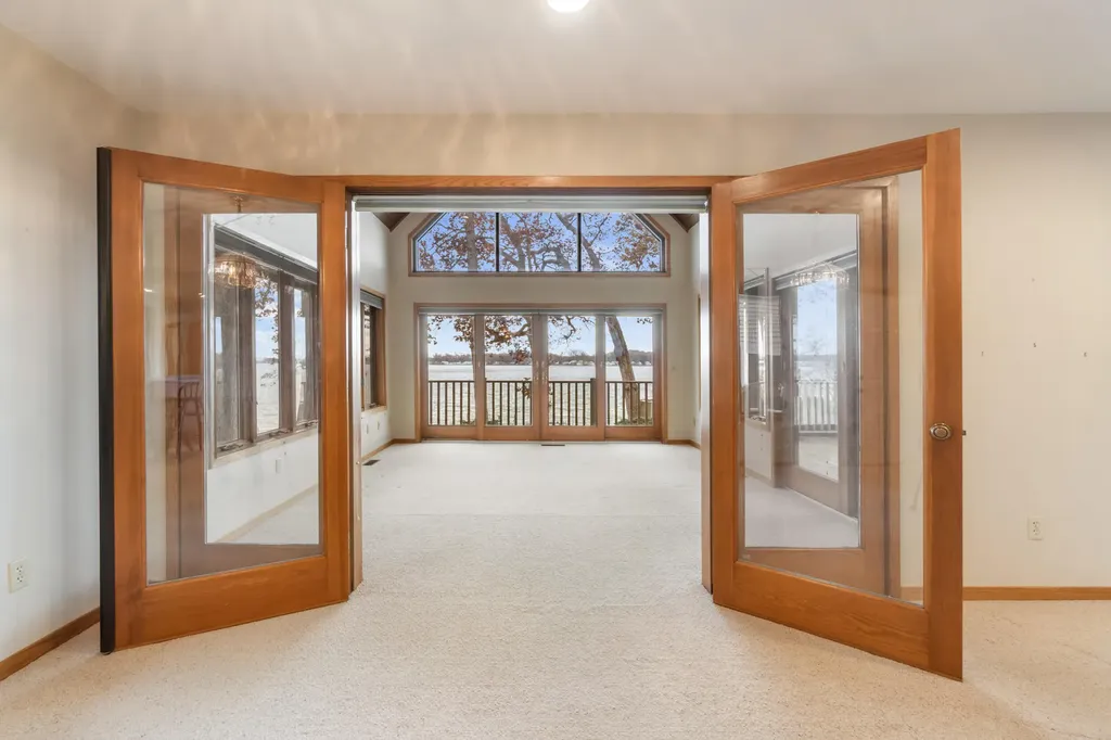 4276 Echo Cove Woodstock Township MI 49253