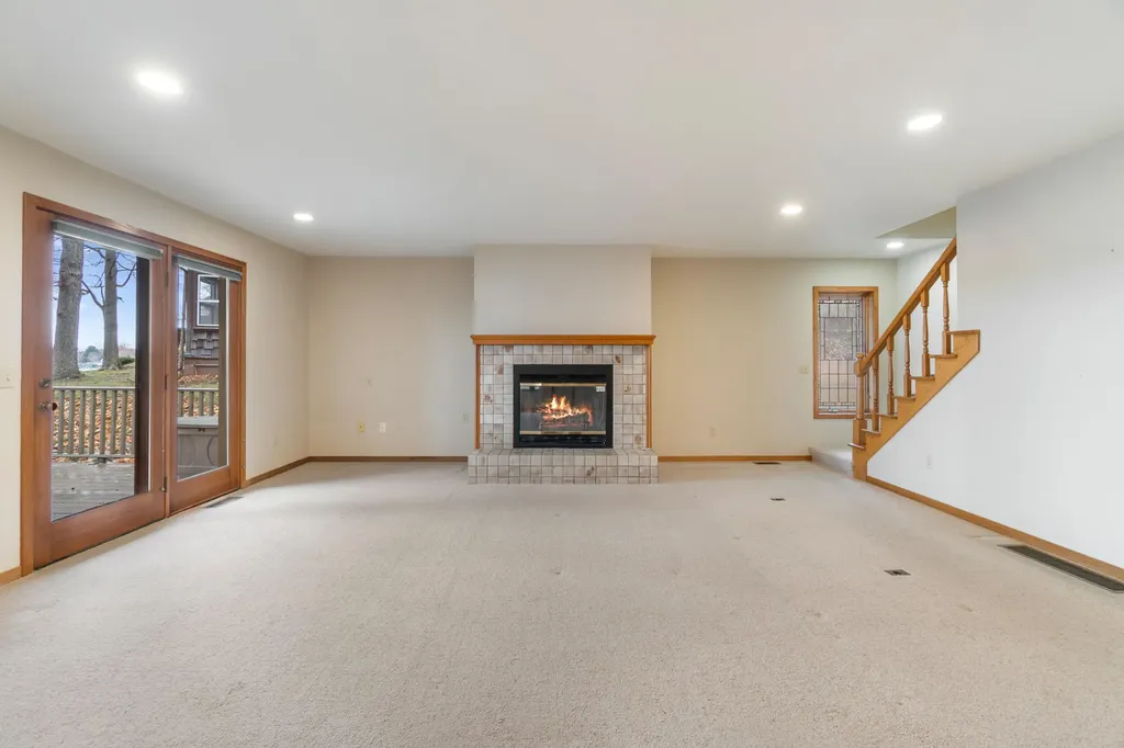 4276 Echo Cove Woodstock Township MI 49253