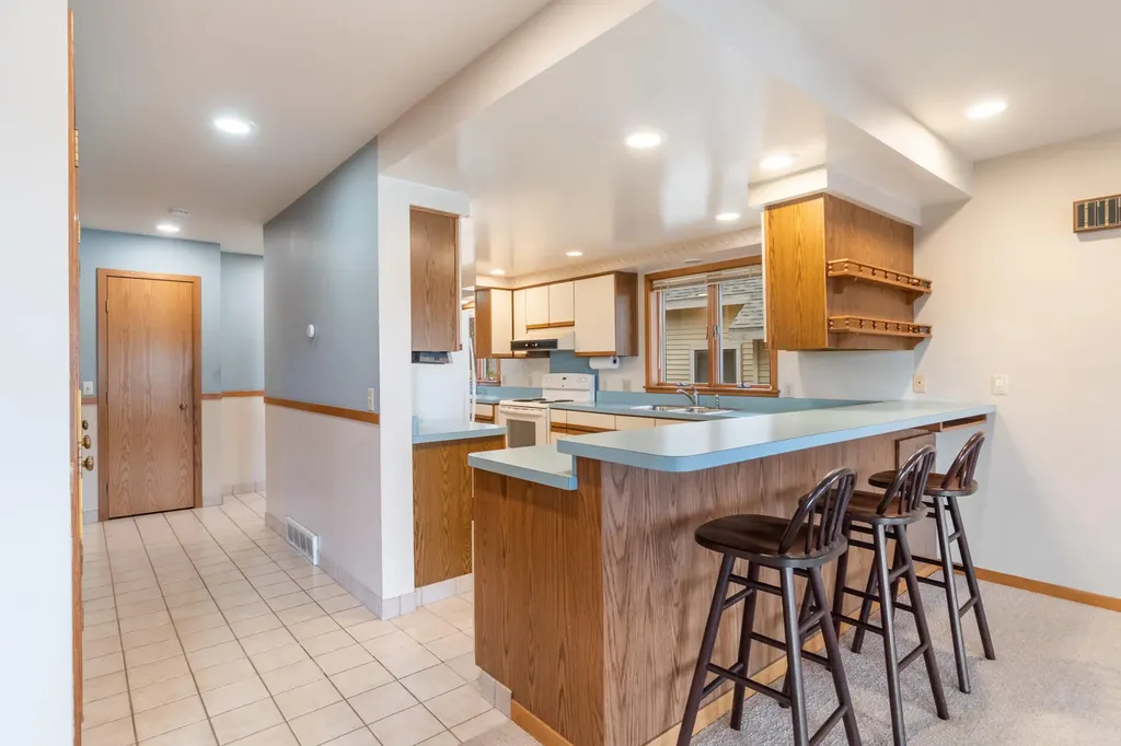 4276 Echo Cove Woodstock Township MI 49253