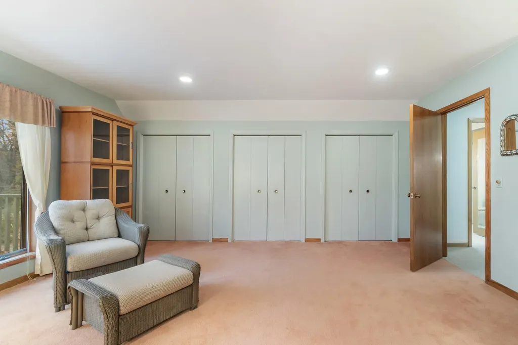 4276 Echo Cove Woodstock Township MI 49253
