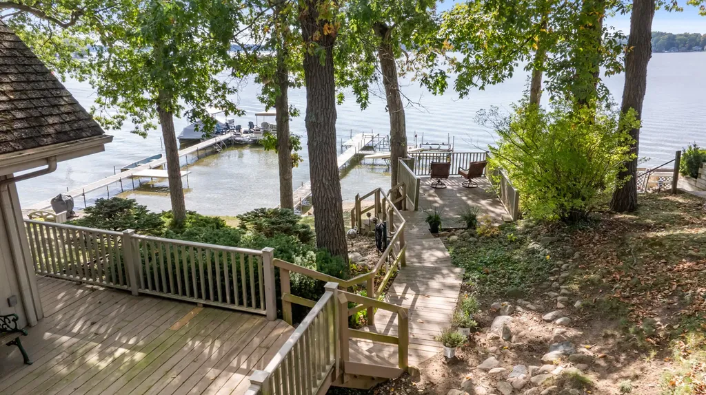 4276 Echo Cove Woodstock Township MI 49253
