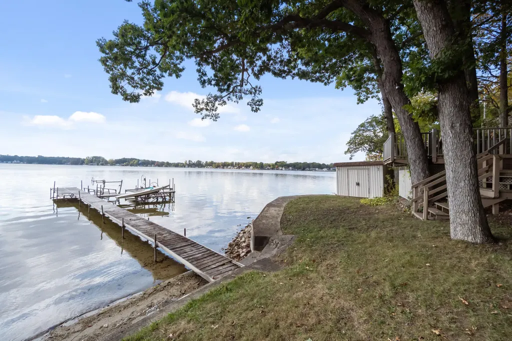 4276 Echo Cove Woodstock Township MI 49253