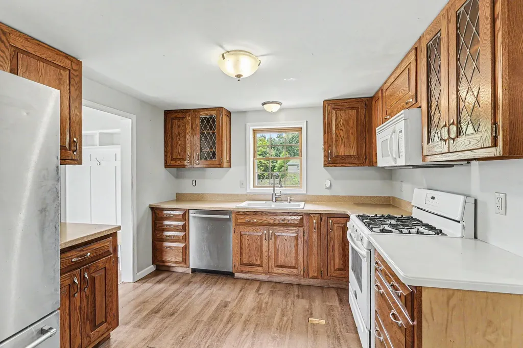 5242 Wolf Lake Road Grass Lake Charter Township MI 49240