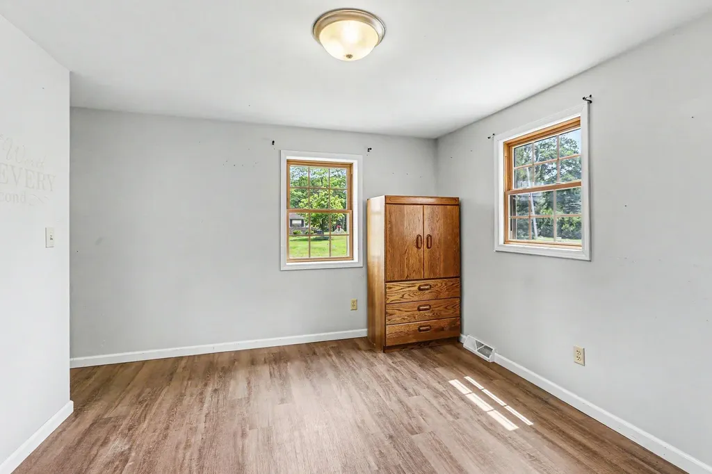 5242 Wolf Lake Road Grass Lake Charter Township MI 49240