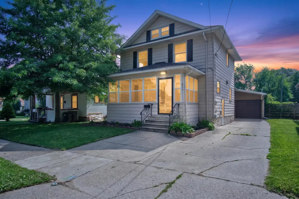 311 Gilbert Street Jackson City MI 49201