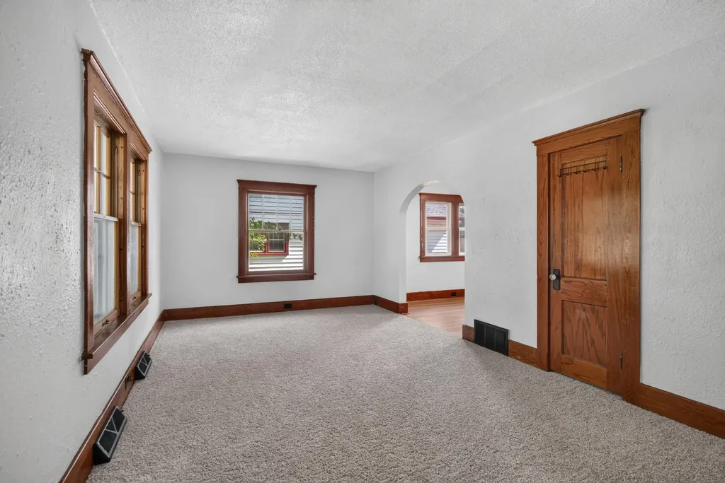 311 Gilbert Street Jackson City MI 49201